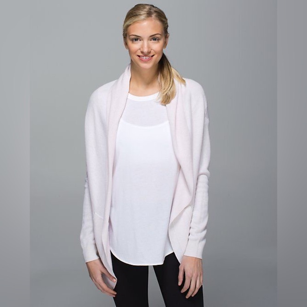 Lululemon Reversible Light Pink Cashmere Blend Cabin Yogi Wrap